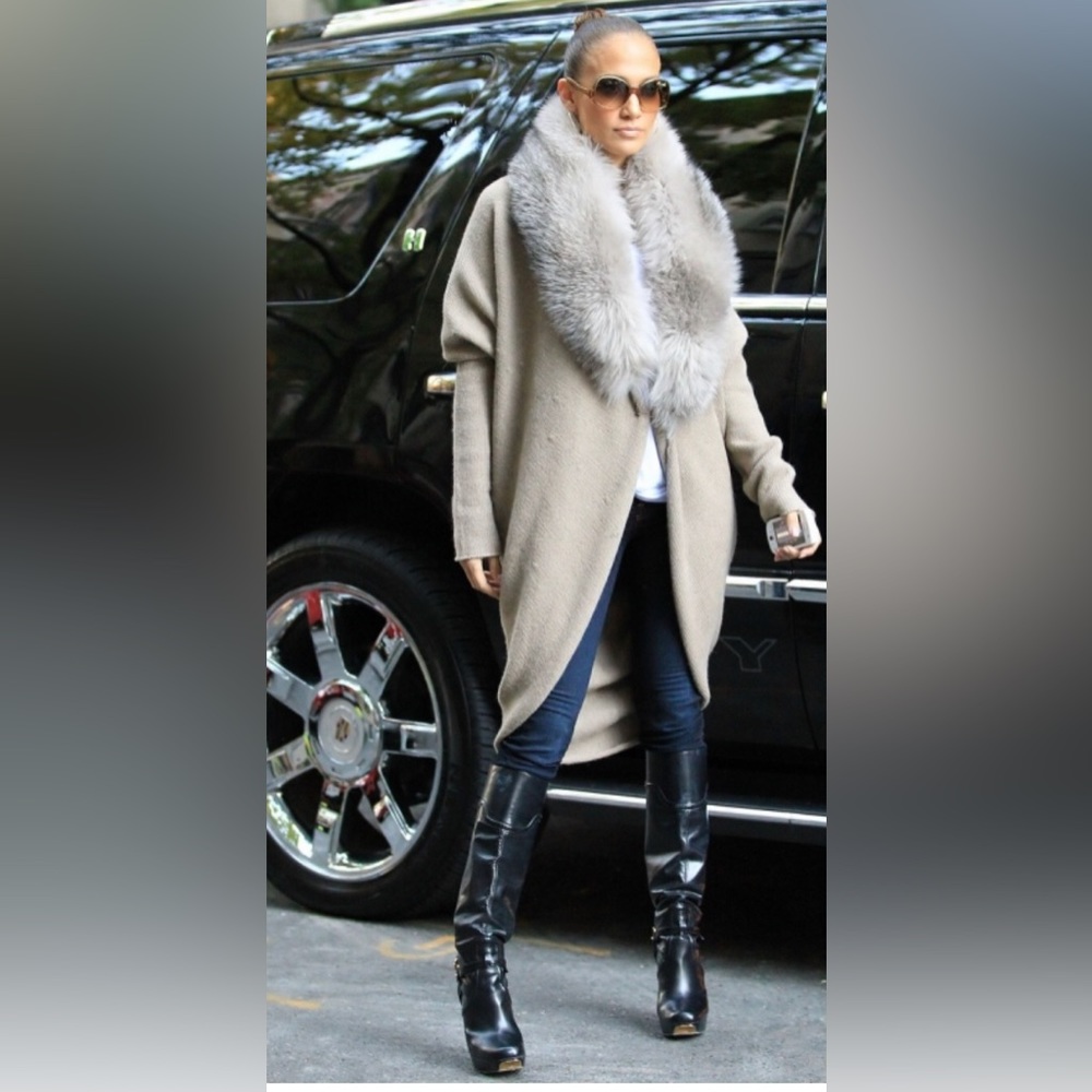 GUCCI Embellished Buckle Heeled Boots, 10